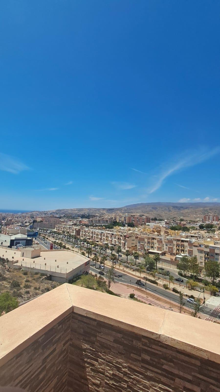 Ático reformado con vistas al puerto en Puerto Banús — foto 3