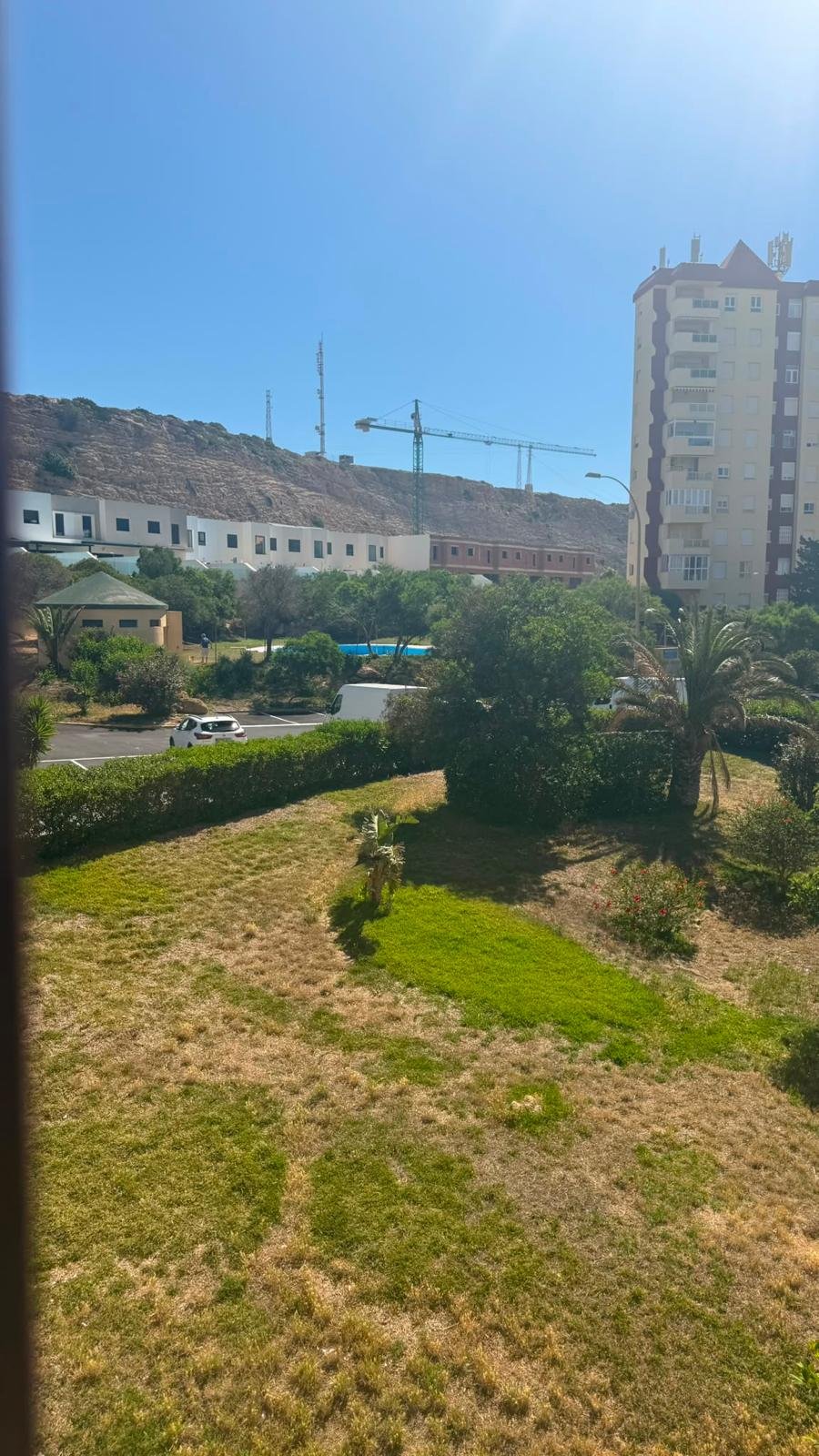 Piso a reformar en el centro de Almería — foto 3